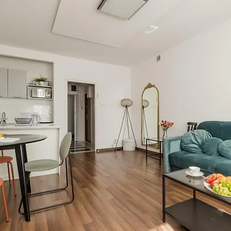 Shortstaypoland Sielecka B183 Апартаменты Варшава