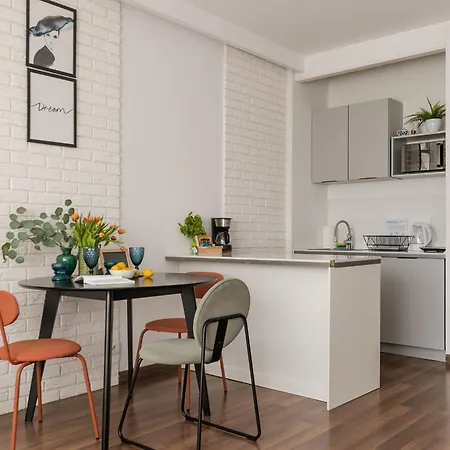 Shortstaypoland Sielecka B183 * 바르샤바