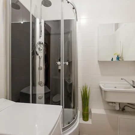 Apartment Shortstaypoland Sielecka B183 *